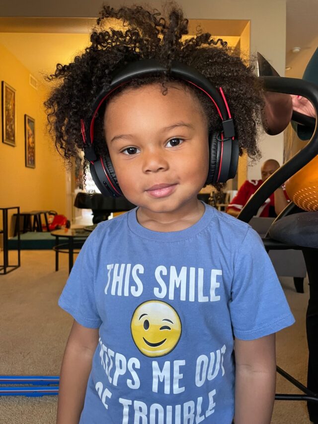 Choosing Headphones for Your Autistic Child The Kisha Project